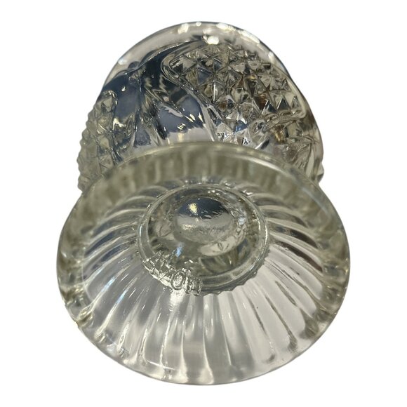 Vintage Avon Pressed Glass Pedestal Votive Holder – 1970s Diamond & Leaf Pattern - Picture 4 of 5